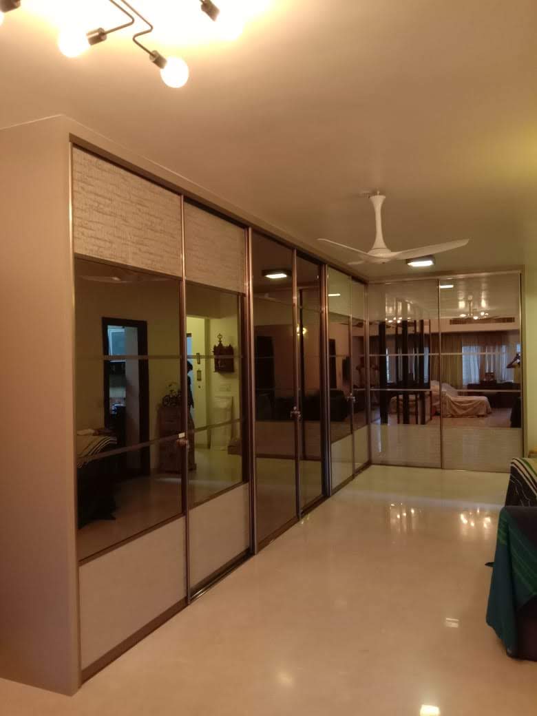 premium-luxury-lacquer-glass-wardrobes-in-gurgaon-exclusive-lacquer-glass-wardrobe-designs-in-gurgaon-india